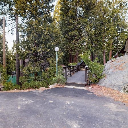 Blue Meadow Cottage Shaver Lake Exterior photo
