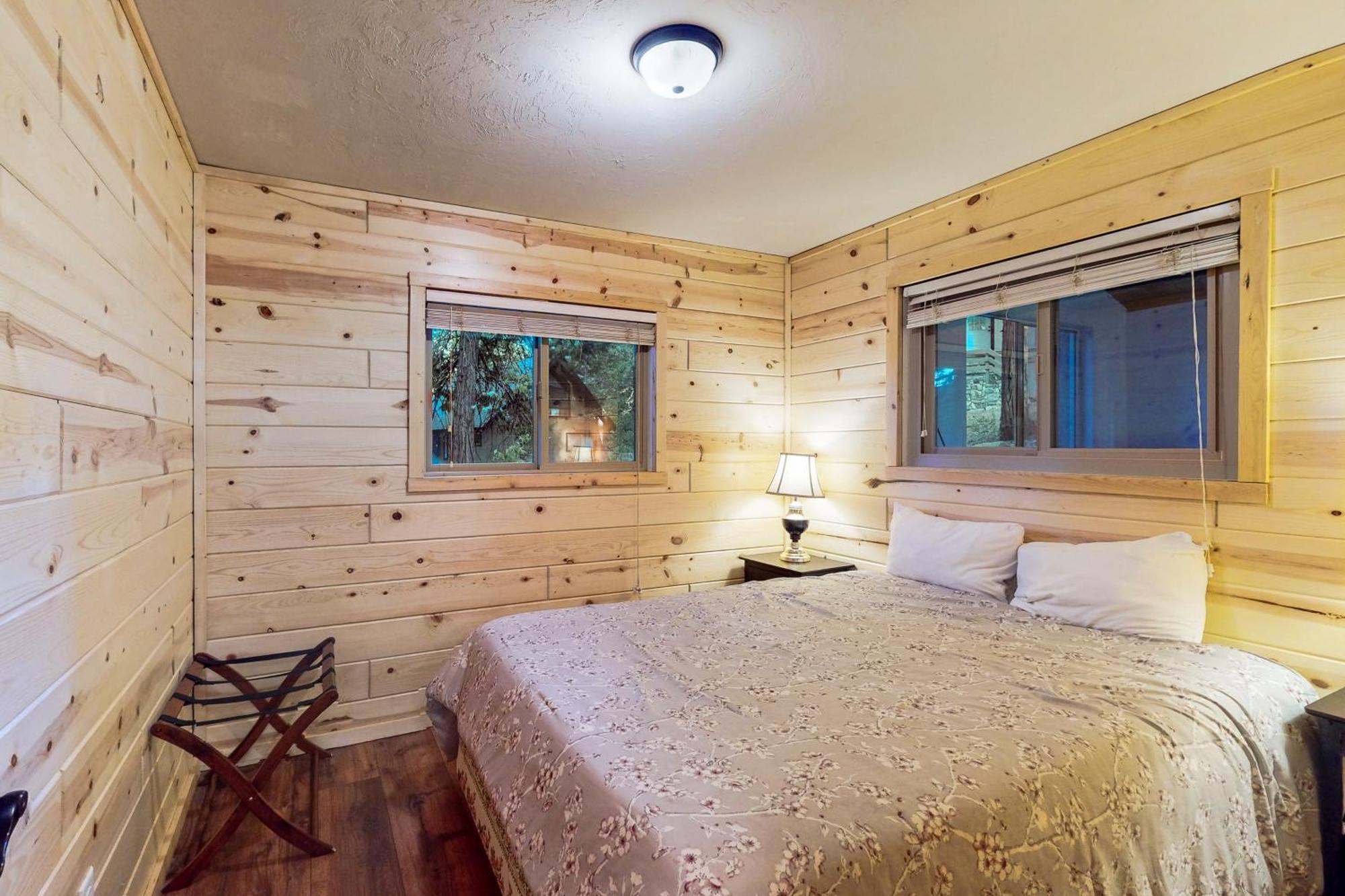 Blue Meadow Cottage Shaver Lake Exterior photo