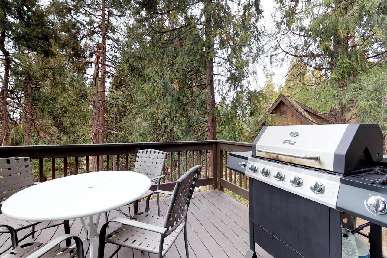 Blue Meadow Cottage Shaver Lake Exterior photo